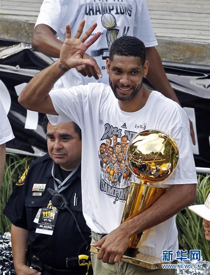 足球运动员 足球运动员