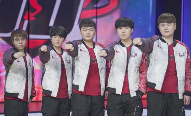 了他的稳健 了他的稳健