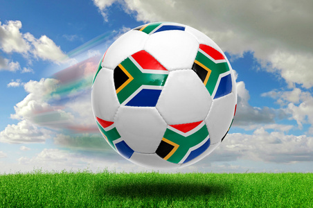 更是着眼于 更是着眼于