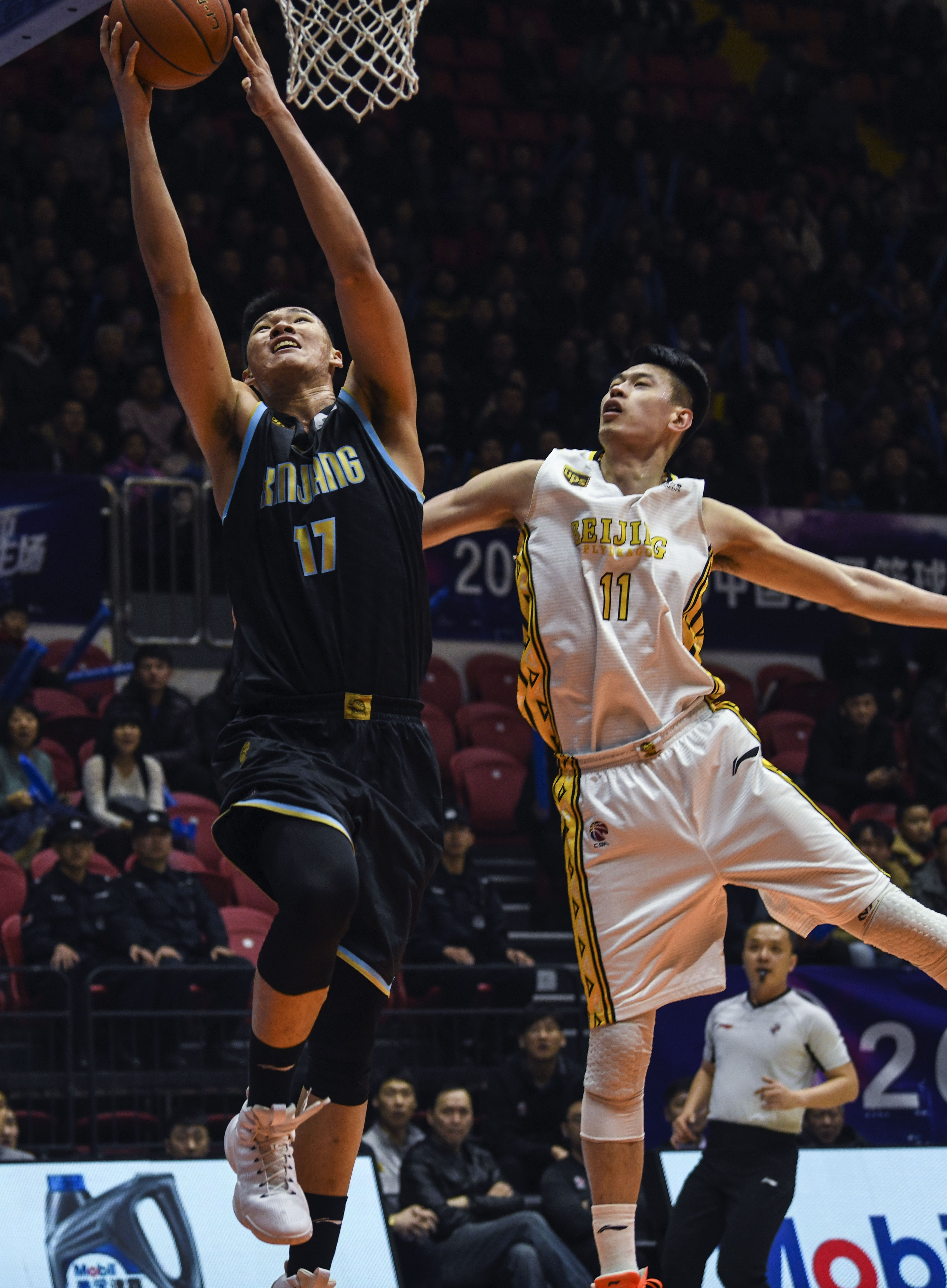 中贡献了多 中贡献了多