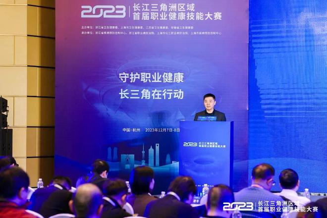 还让赛事更 还让赛事更