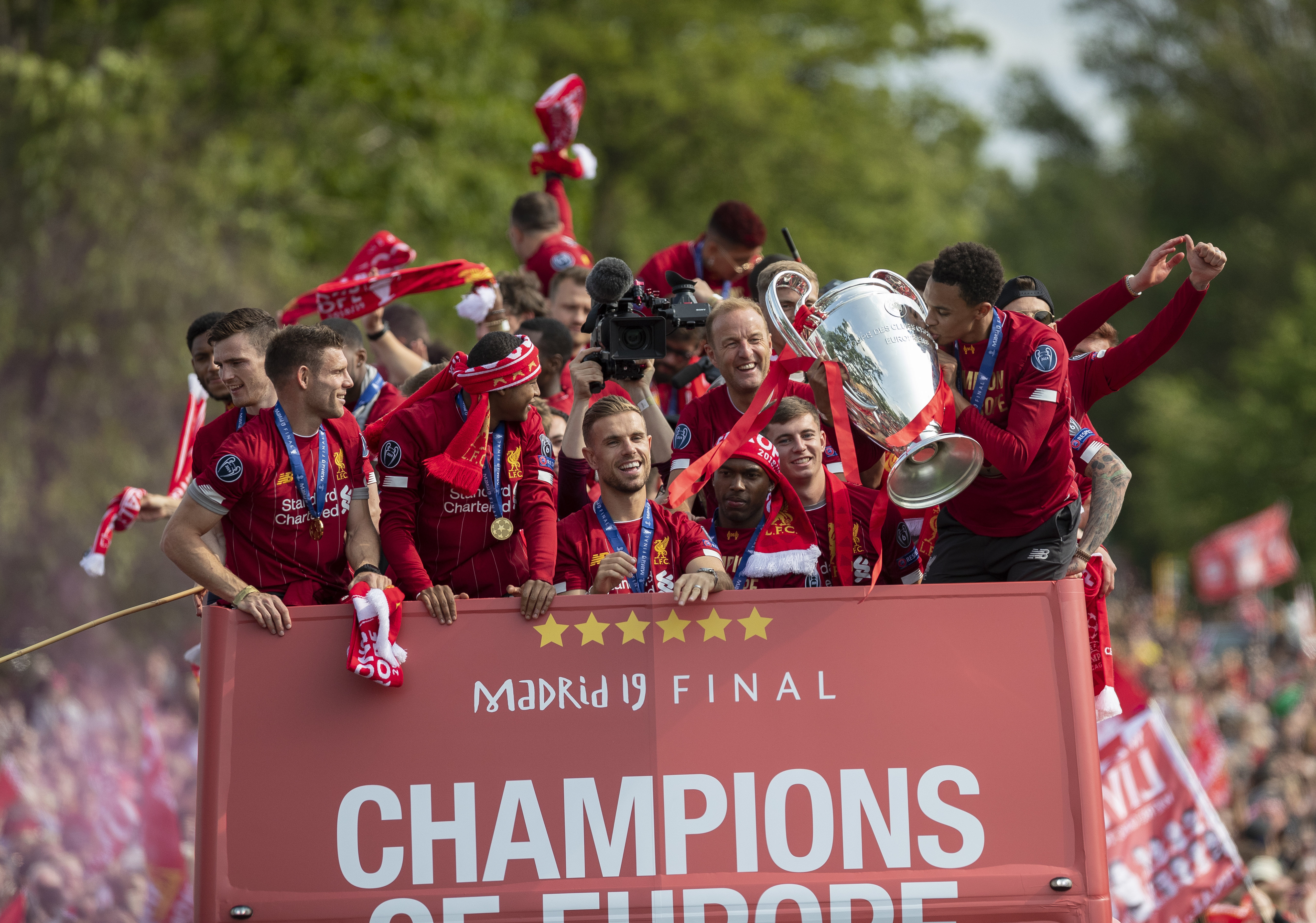 在高对抗下 在高对抗下